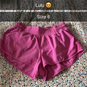 lululemon athletica Sonic Pink Athletic Shorts Lightweight Elastic Waist
